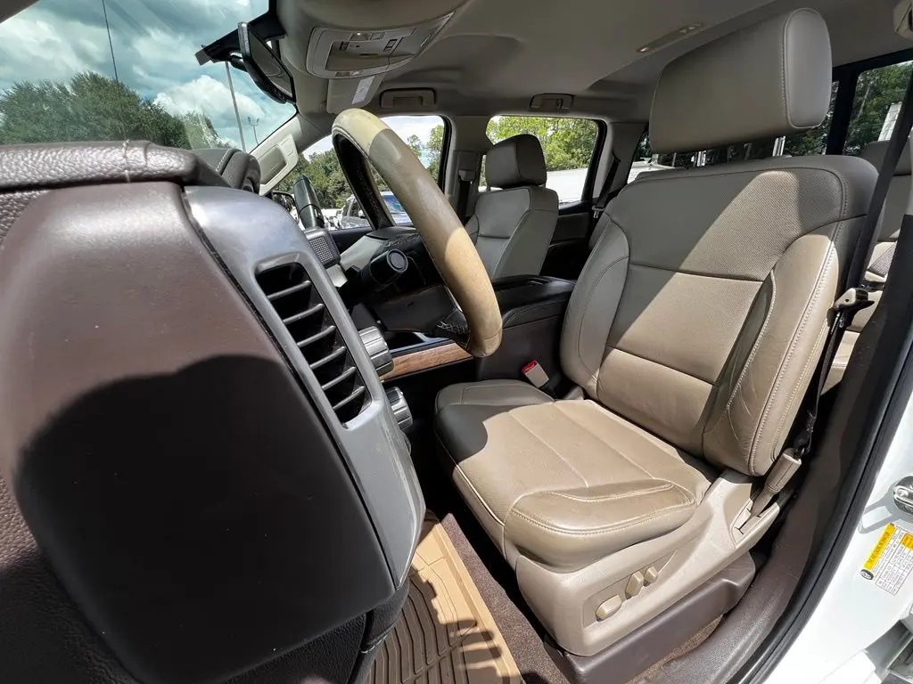 2018 Chevrolet Silverado - $32,414