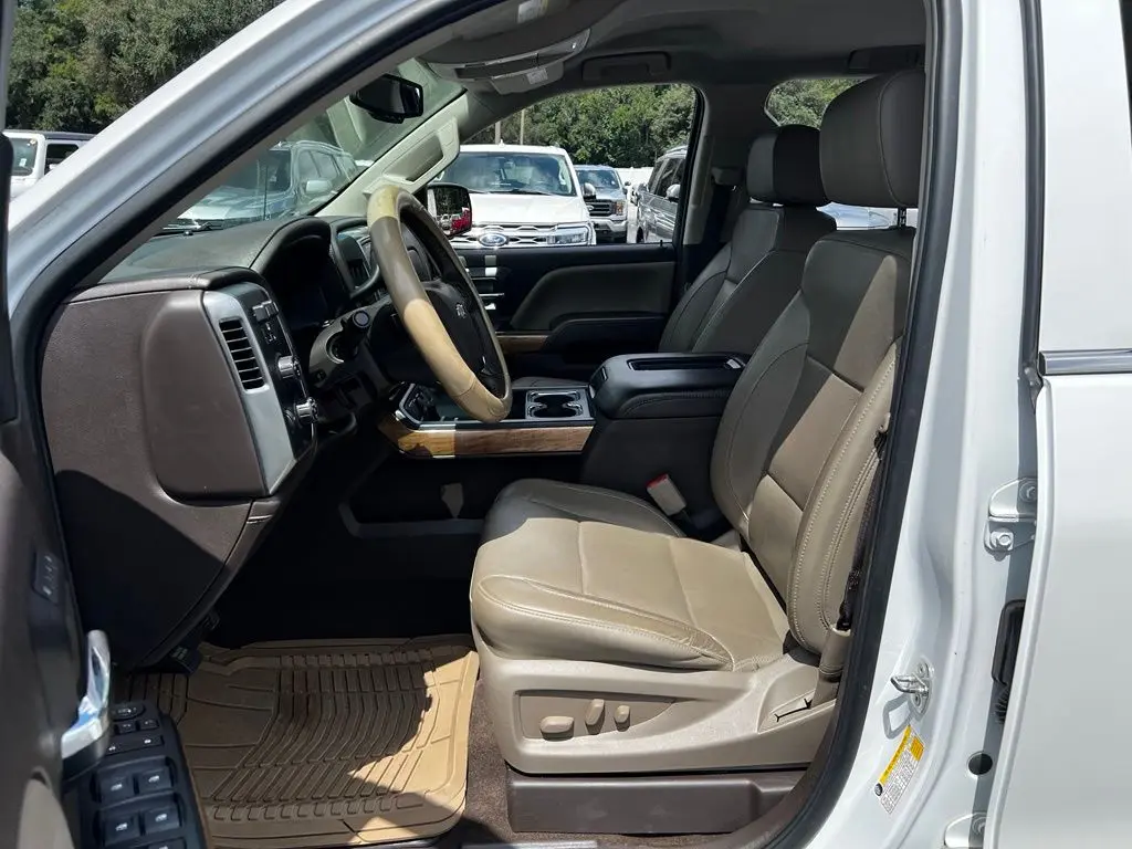 2018 Chevrolet Silverado - $32,414