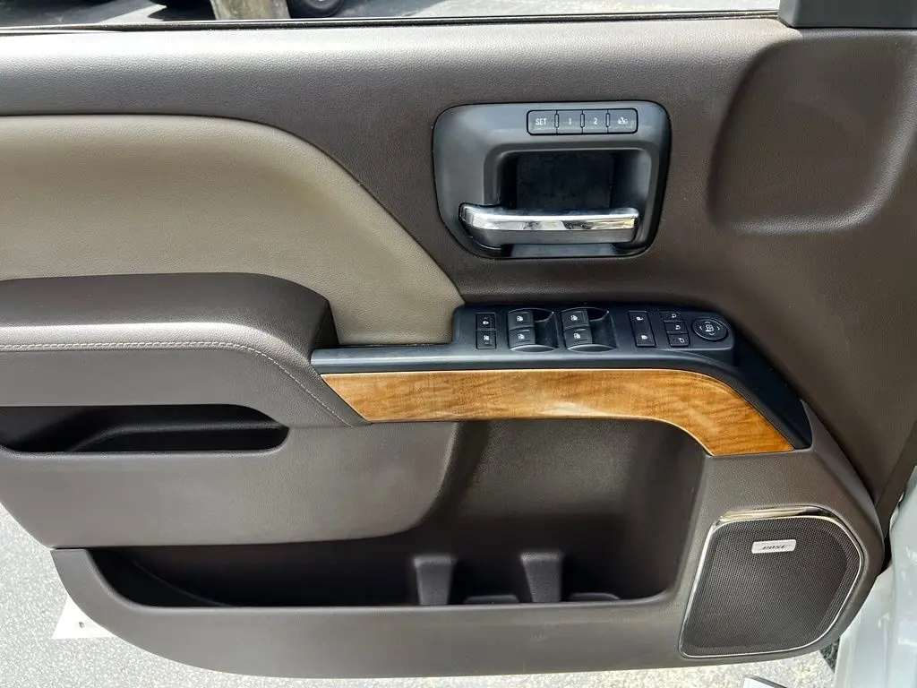 2018 Chevrolet Silverado - $32,414