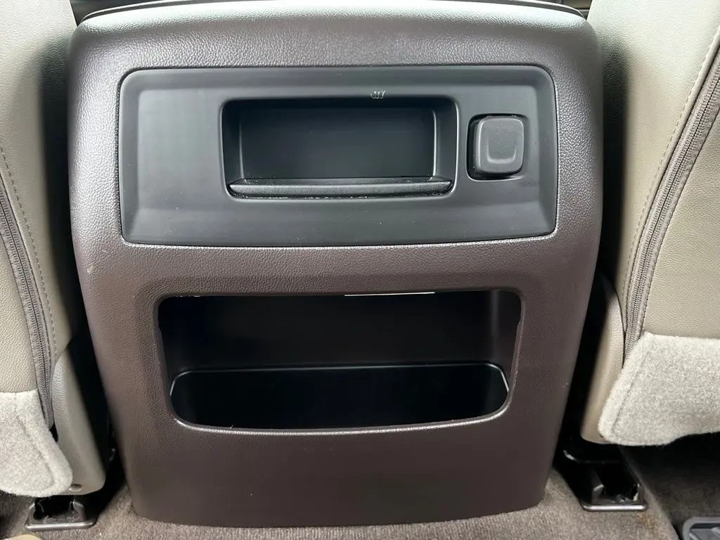 2018 Chevrolet Silverado - $32,414