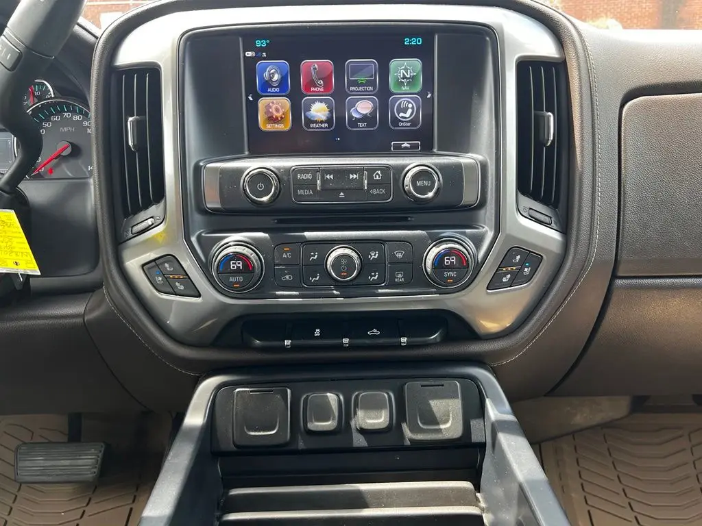 2018 Chevrolet Silverado - $32,414