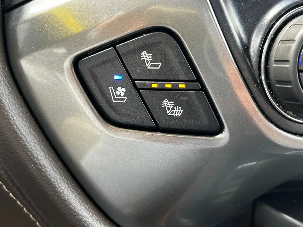 2018 Chevrolet Silverado - $32,414