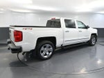 2017 Silverado 1500 Thumbnail 4