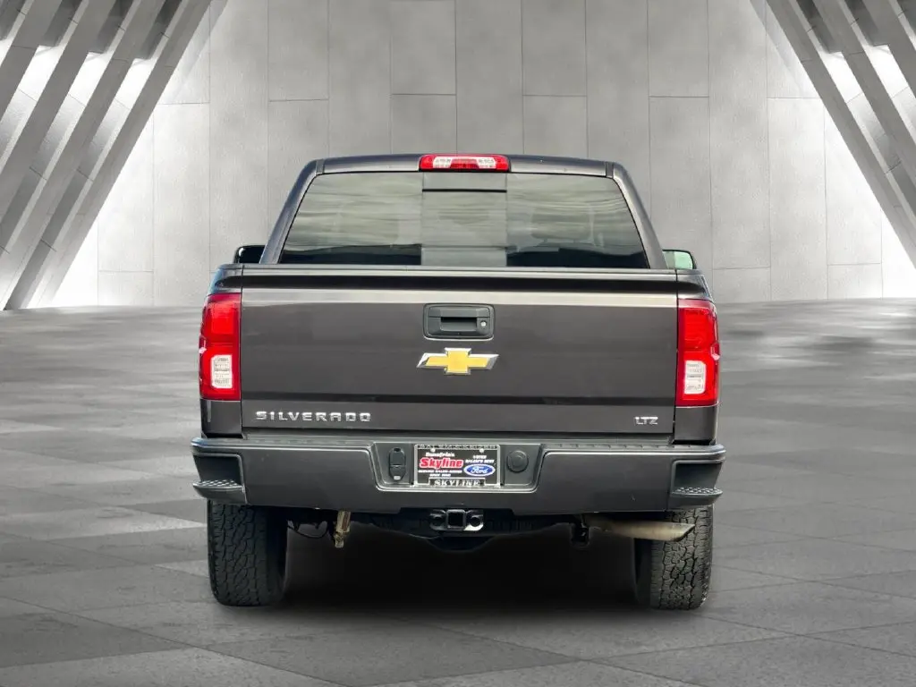 2016 Chevrolet Silverado - $25,745