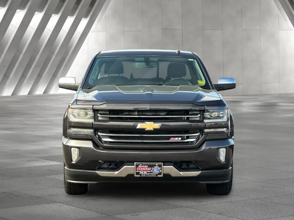 2016 Chevrolet Silverado - $25,745
