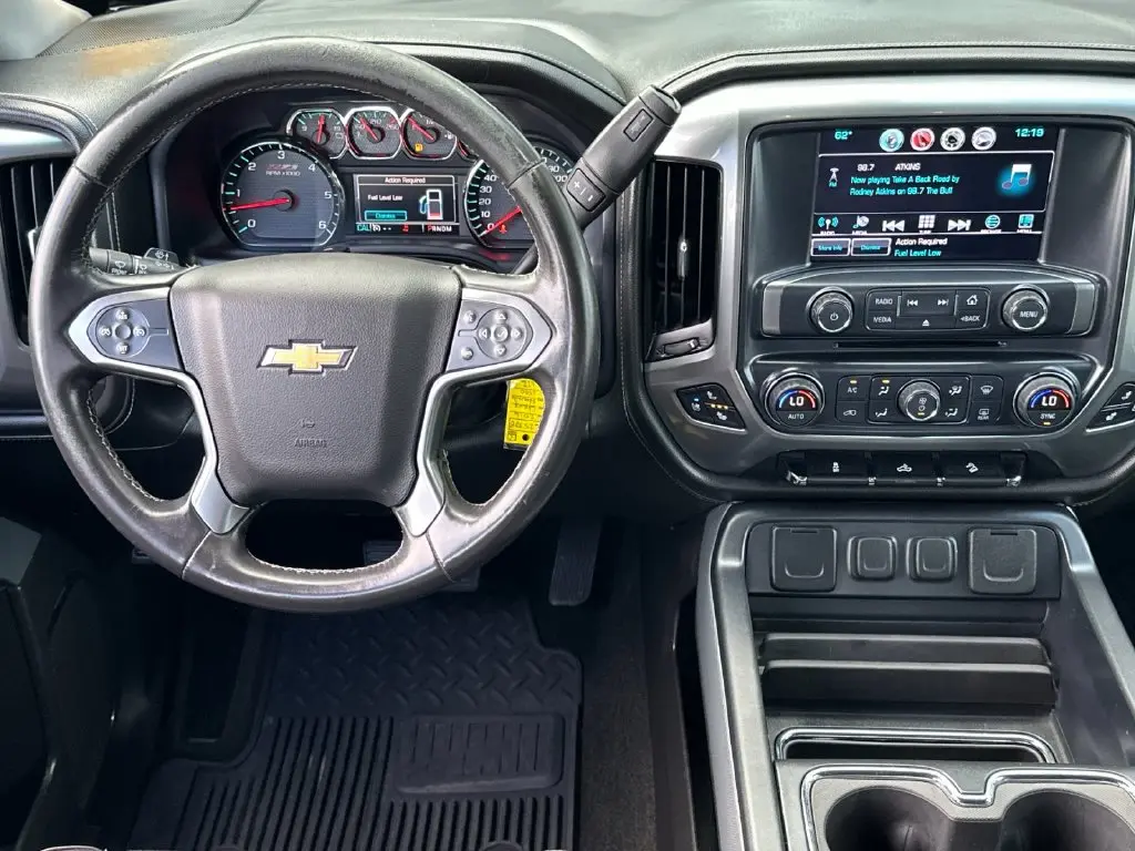 2016 Chevrolet Silverado - $25,745