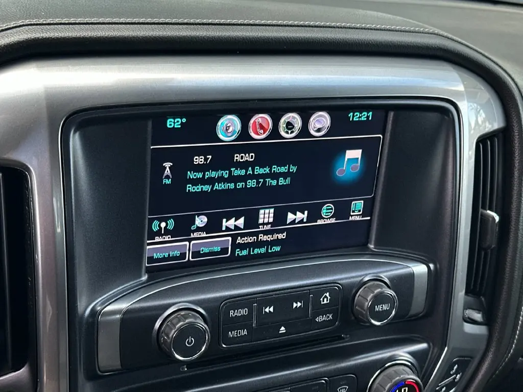 2016 Chevrolet Silverado - $25,745