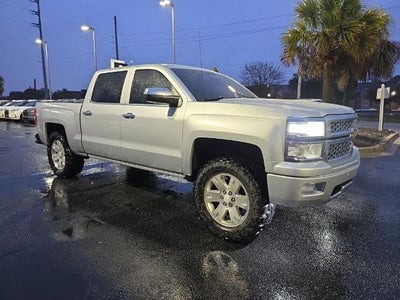 2015 Chevrolet Silverado 1500 4X4 LTZ 4DR Crew Cab 5.8 FT. SB