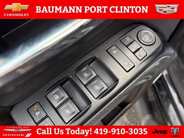 2016 Chevrolet Silverado - $20,927