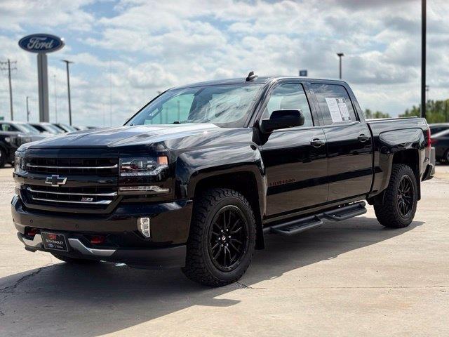 2017 Chevrolet Silverado - $24,500