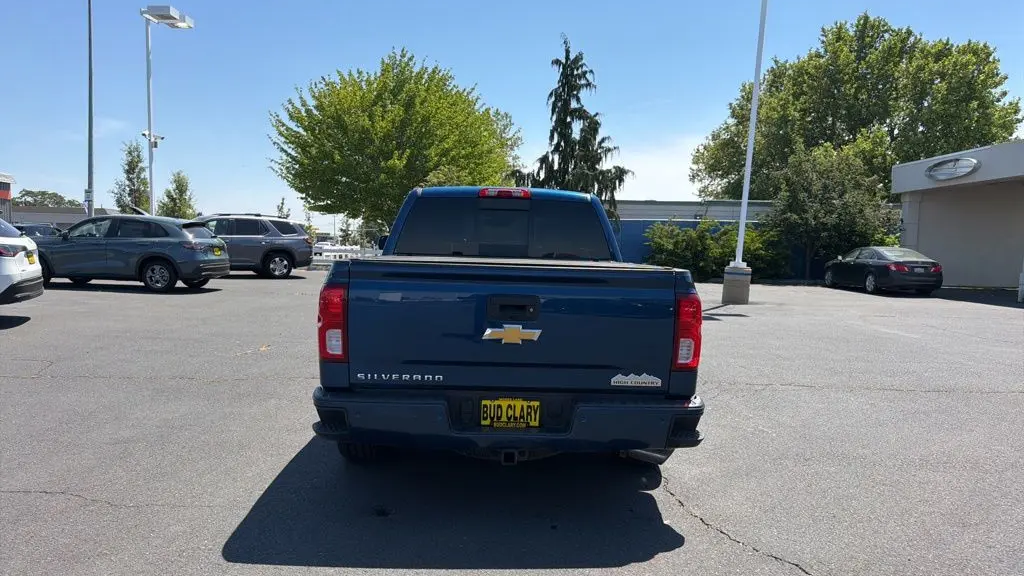 2016 Chevrolet Silverado 1500 High Country