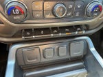 2018 Silverado 1500 Thumbnail 15