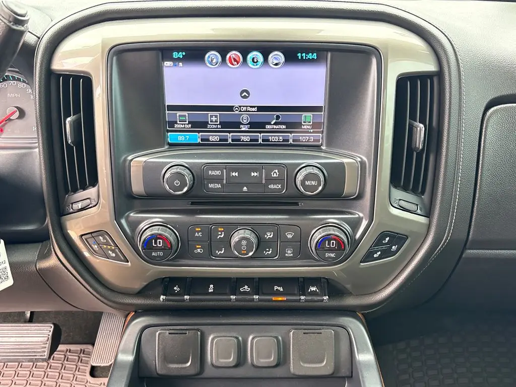 2018 Chevrolet Silverado - $27,500