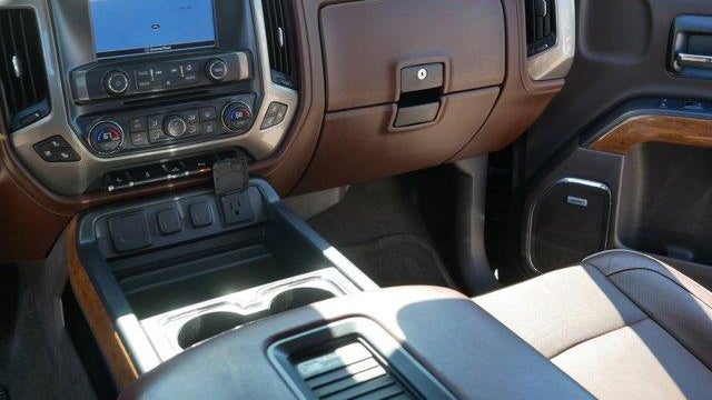 2016 Chevrolet Silverado 1500 High Country
