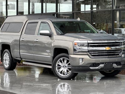 2017 Chevrolet Silverado 1500 4X4 High Country 4DR Crew Cab 5.8 FT. SB