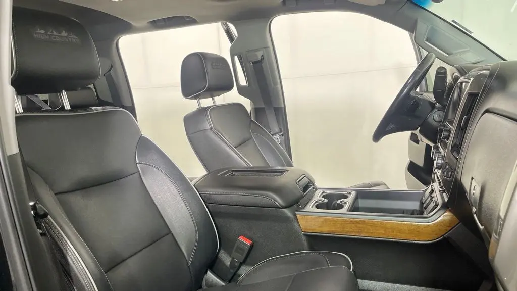 2018 Chevrolet Silverado 1500 High Country