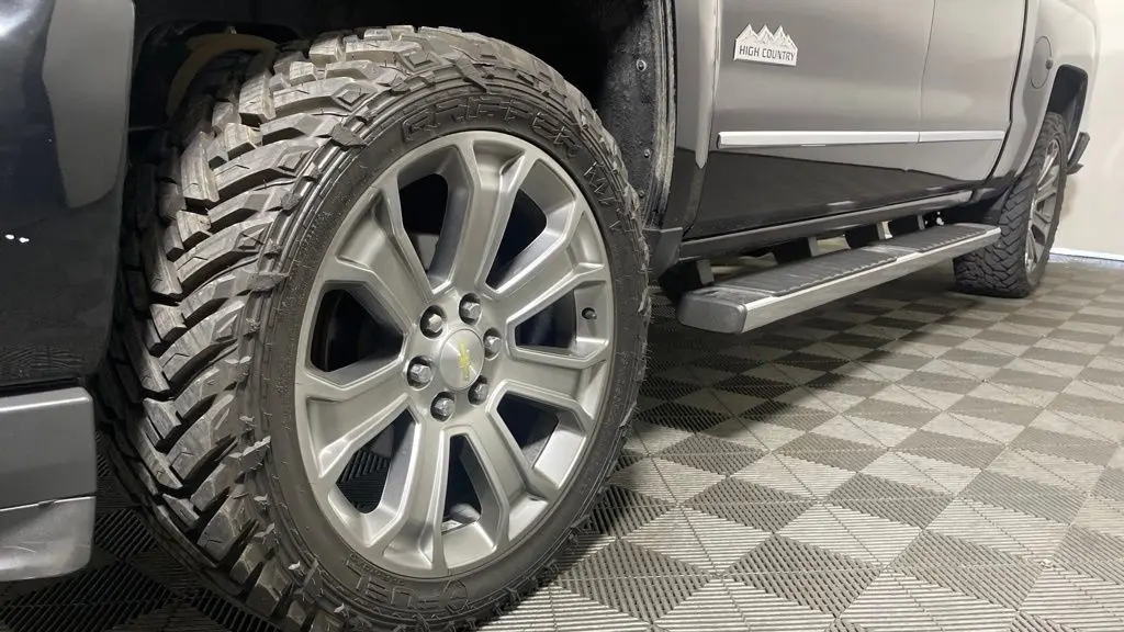 2018 Chevrolet Silverado 1500 High Country