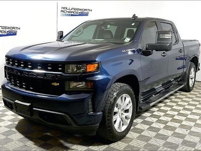 2019 Chevrolet Silverado 1500 4X4 Custom 4DR Crew Cab 5.8 FT. SB