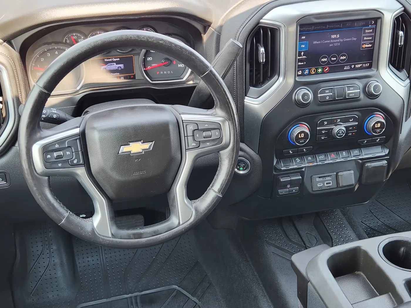 2019 Chevrolet Silverado - $21,912