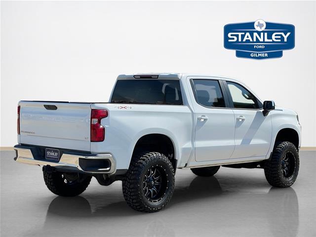 2020 Chevrolet Silverado - $27,995