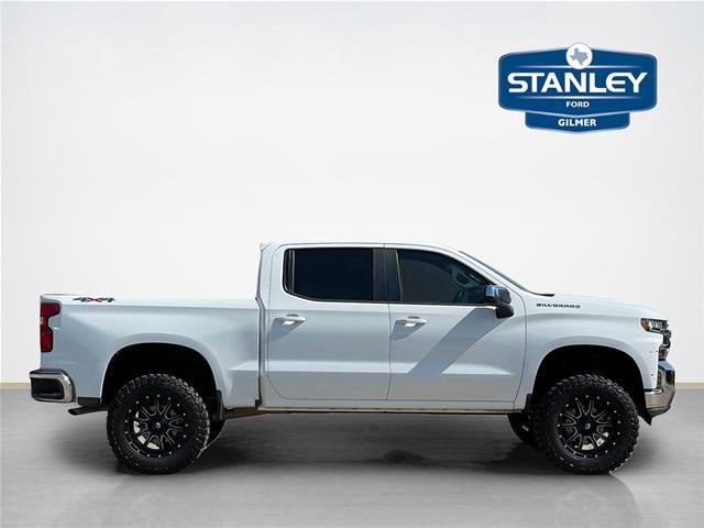2020 Chevrolet Silverado - $27,995