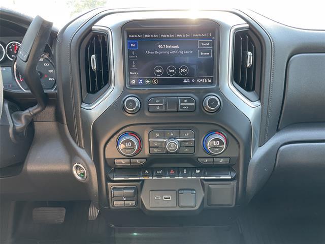 2020 Chevrolet Silverado - $27,995