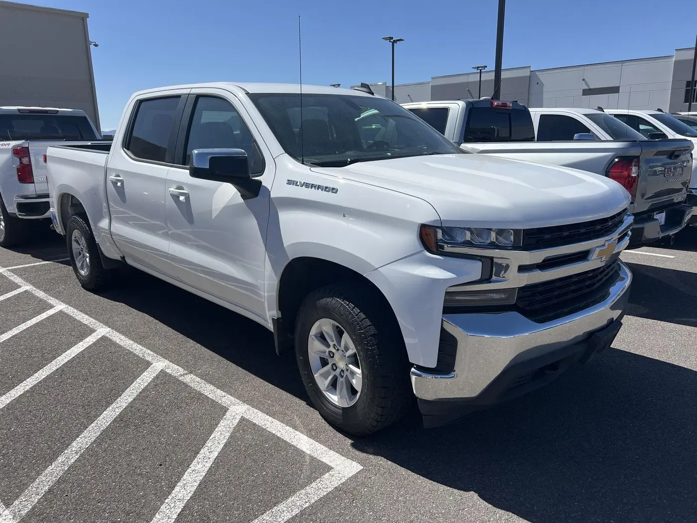 2020 Chevrolet Silverado - $22,795