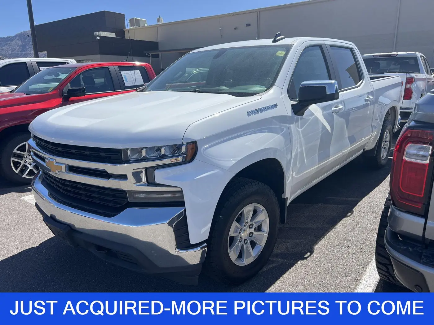 2020 Chevrolet Silverado - $22,795