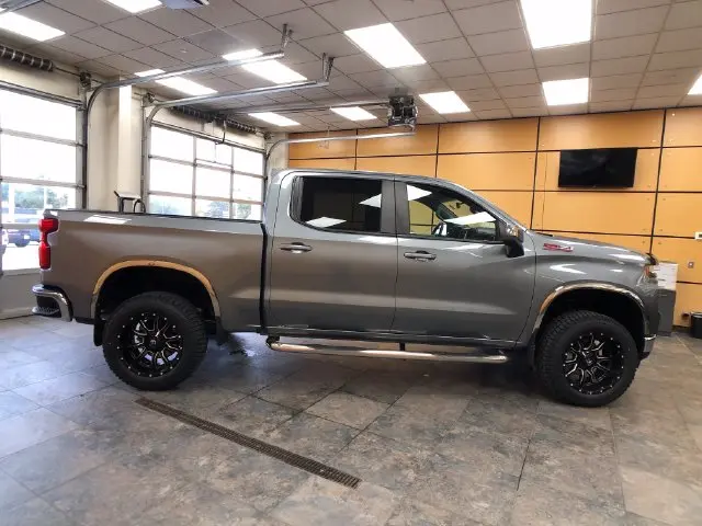2019 Chevrolet Silverado - $26,889
