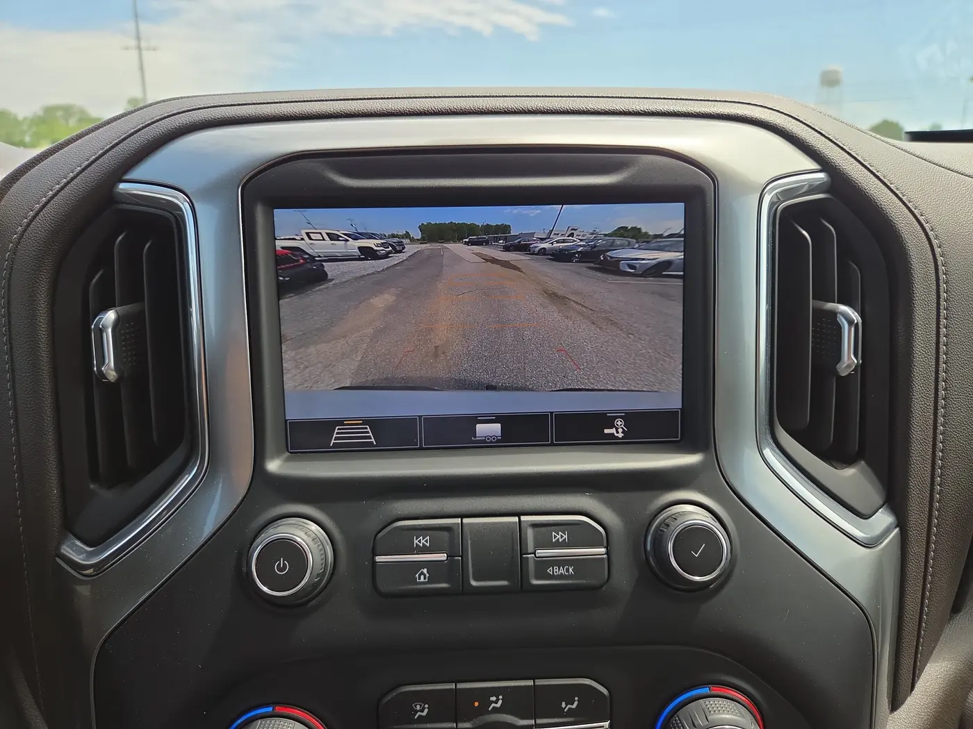 2020 Chevrolet Silverado - $24,995