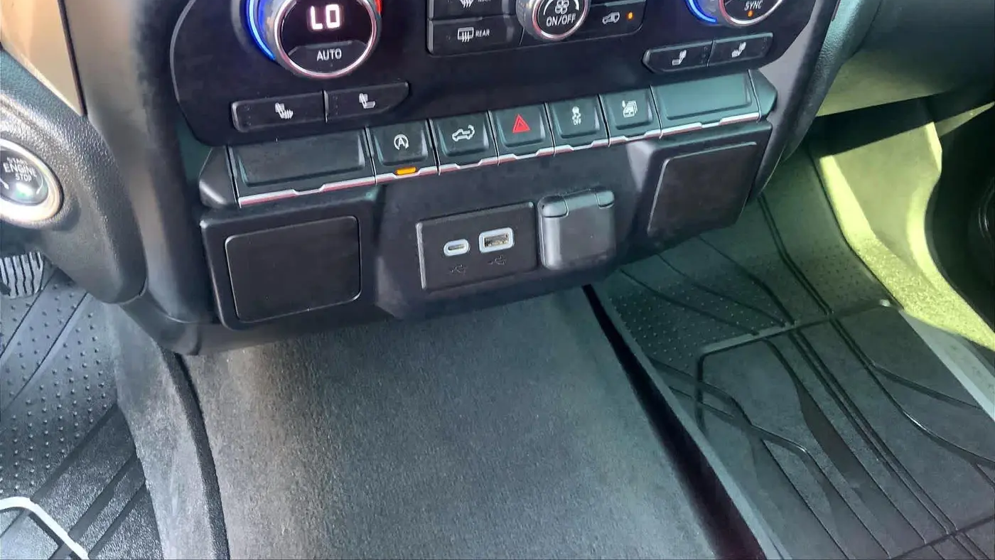 2020 Chevrolet Silverado 1500 RST