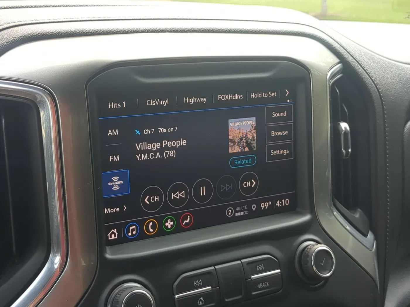 2021 Chevrolet Silverado - $35,206