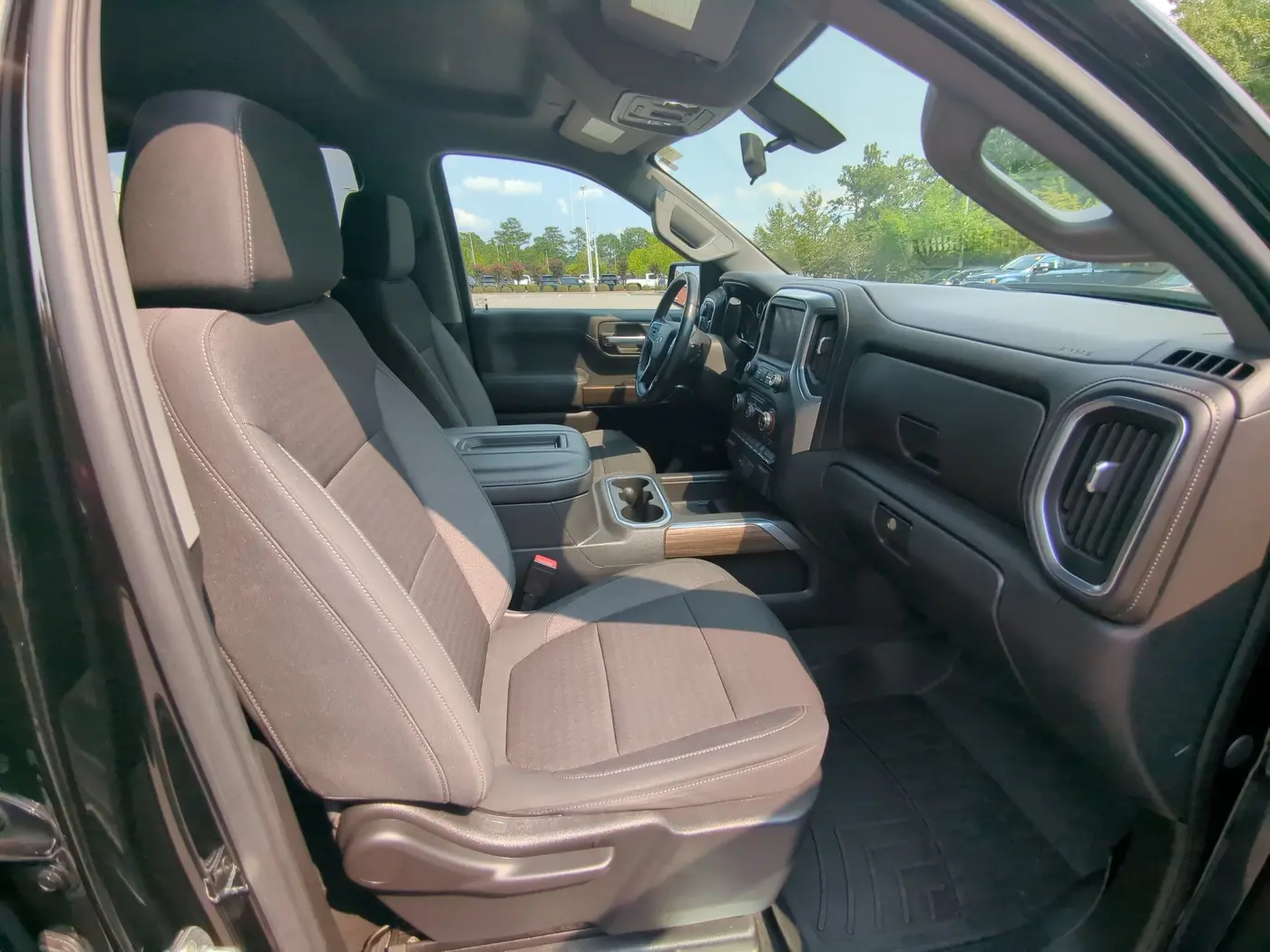 2021 Chevrolet Silverado - $35,206
