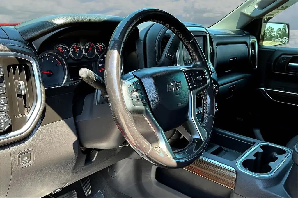 2020 Chevrolet Silverado - $28,828