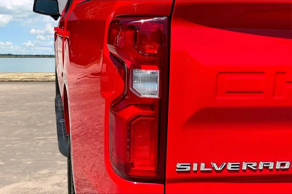 2020 Chevrolet Silverado - $28,828