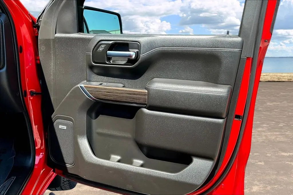2020 Chevrolet Silverado - $28,828