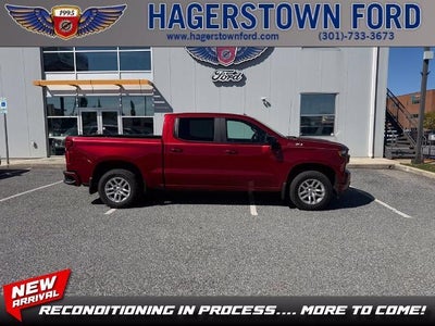 2019 Chevrolet Silverado 1500 4X4 RST 4DR Crew Cab 5.8 FT. SB
