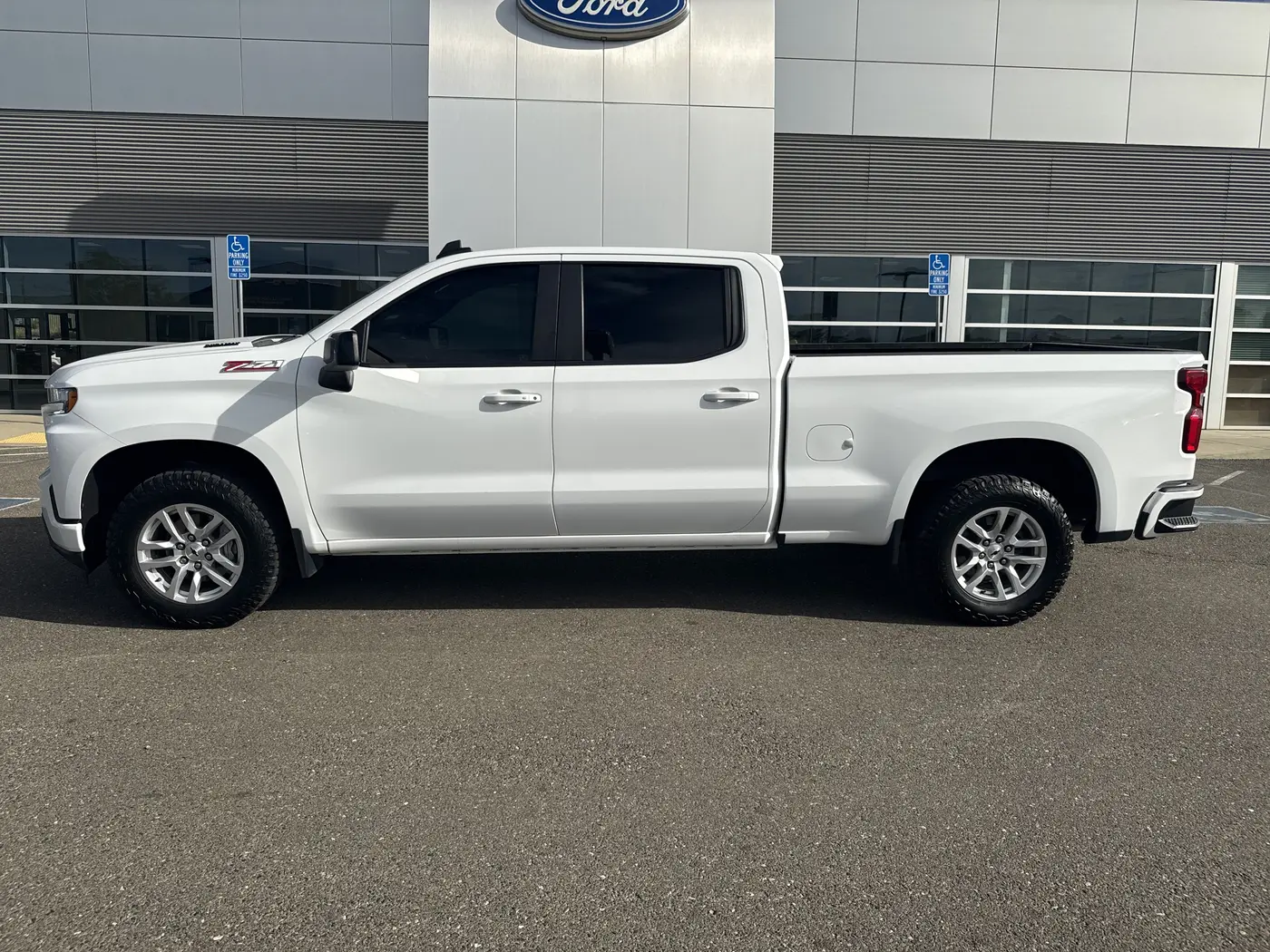 2021 Chevrolet Silverado - $39,788