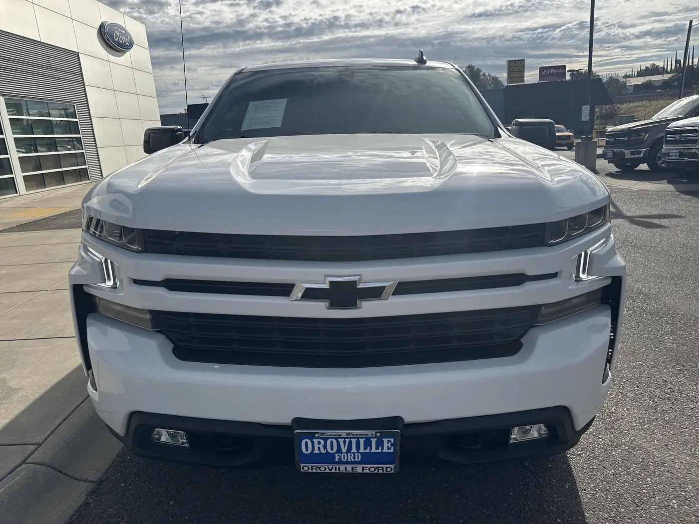 2021 Chevrolet Silverado - $39,788