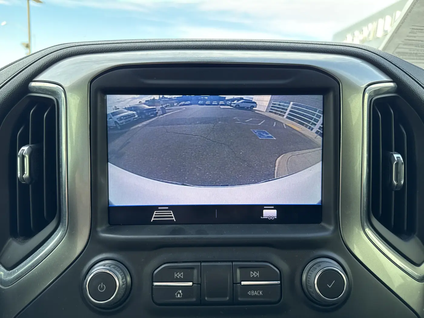 2021 Chevrolet Silverado - $39,788