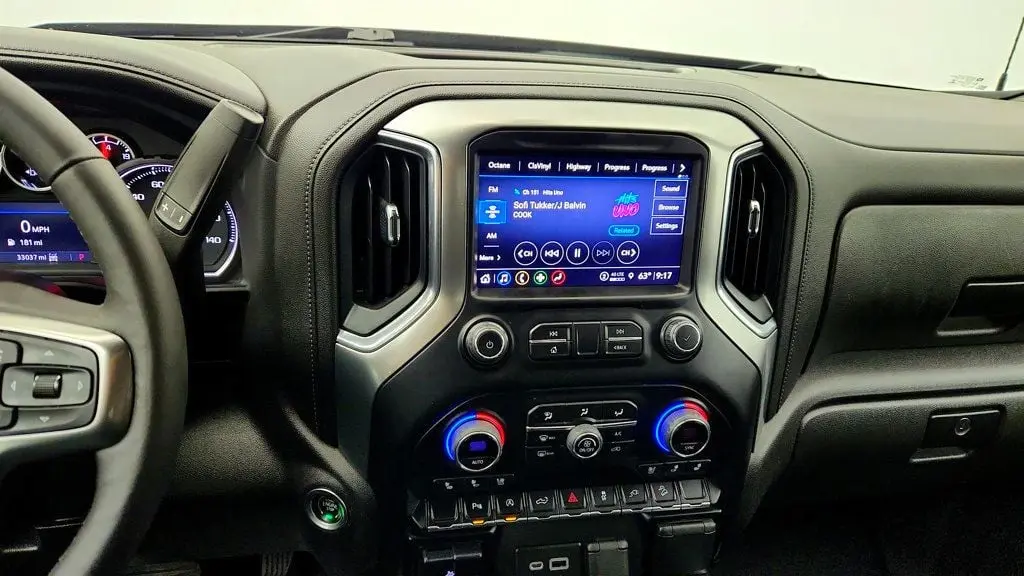 2022 Chevrolet Silverado Ltd - $35,995
