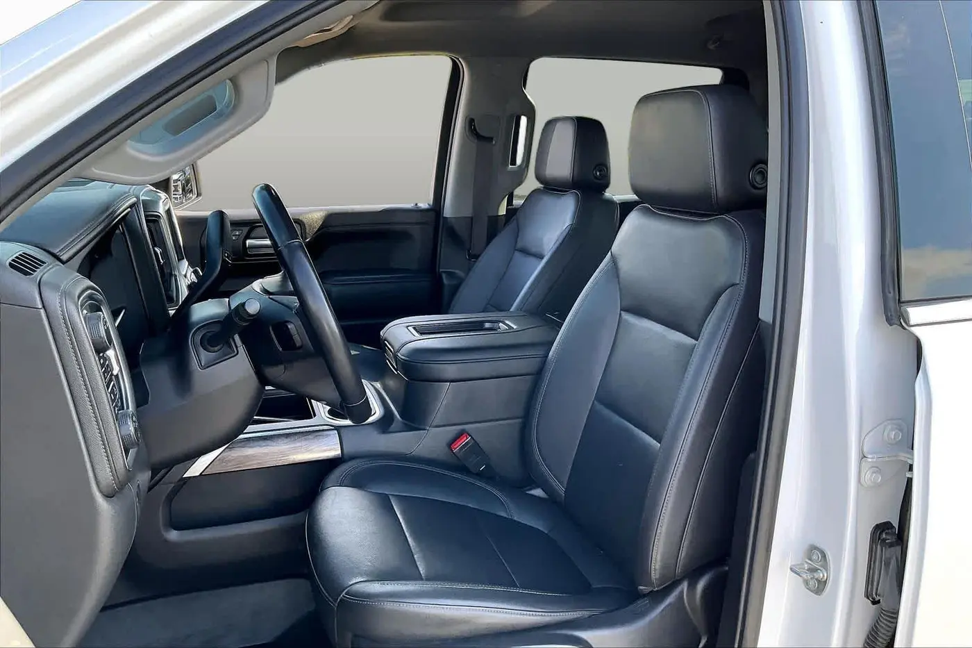 2022 Chevrolet Silverado Ltd - $30,134
