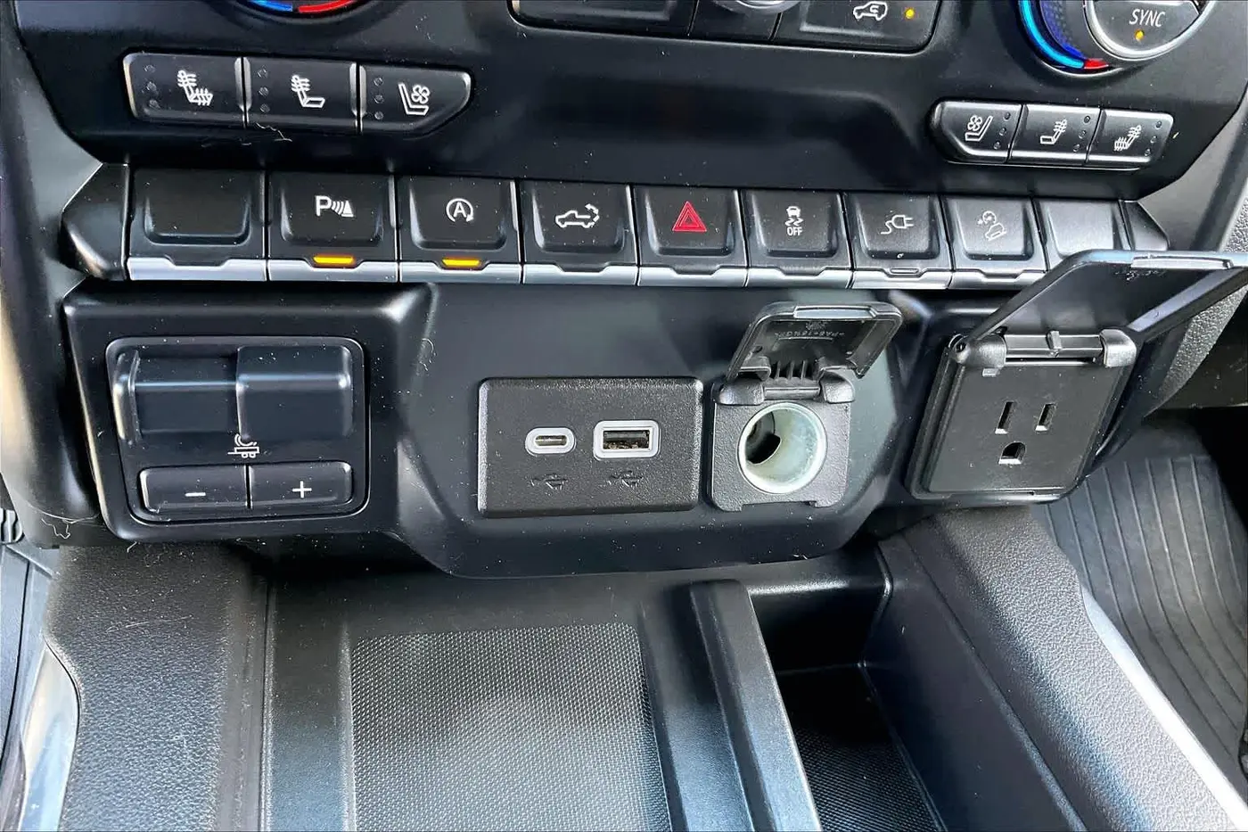 2022 Chevrolet Silverado Ltd - $30,134