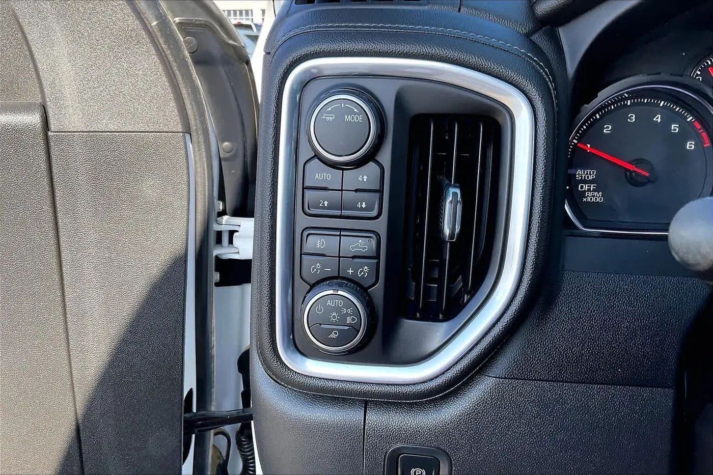 2022 Chevrolet Silverado Ltd - $30,134