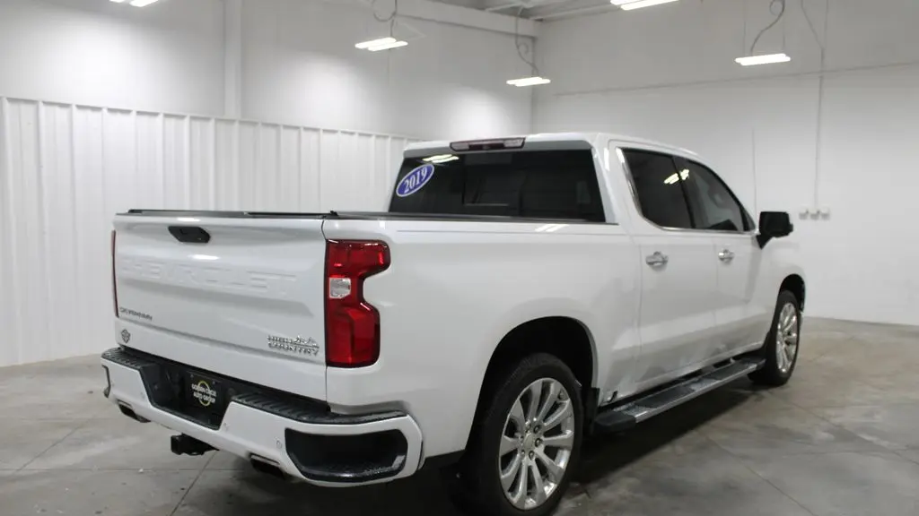 2019 Chevrolet Silverado 1500 High Country
