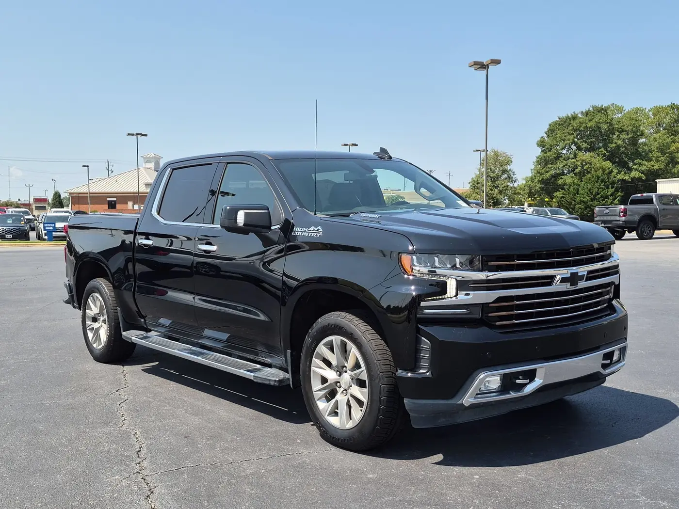 2021 Chevrolet Silverado - $32,389