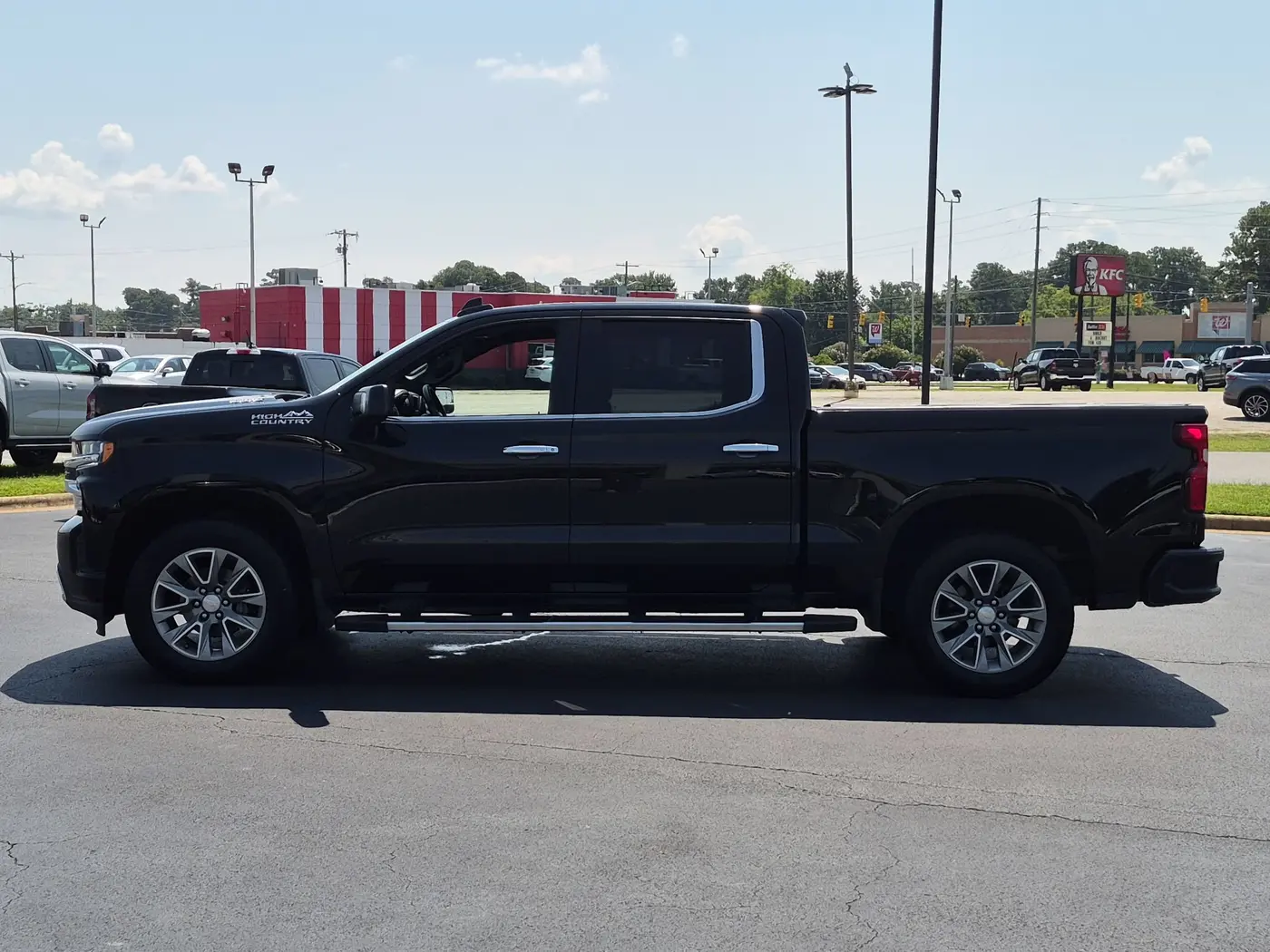 2021 Chevrolet Silverado - $32,389