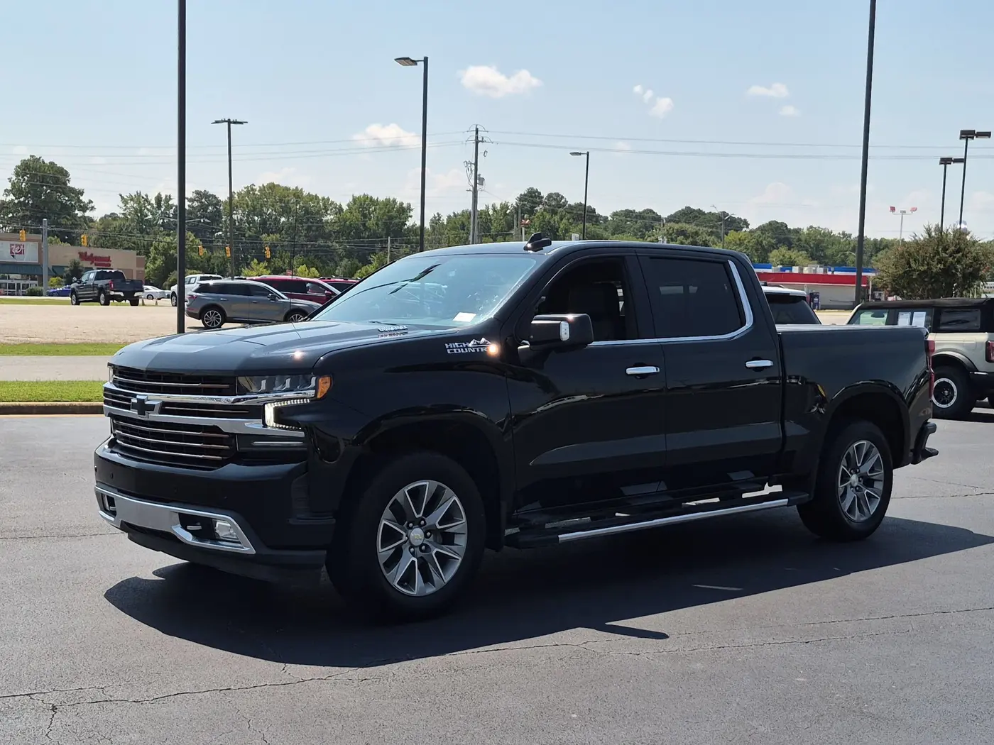 2021 Chevrolet Silverado - $32,389