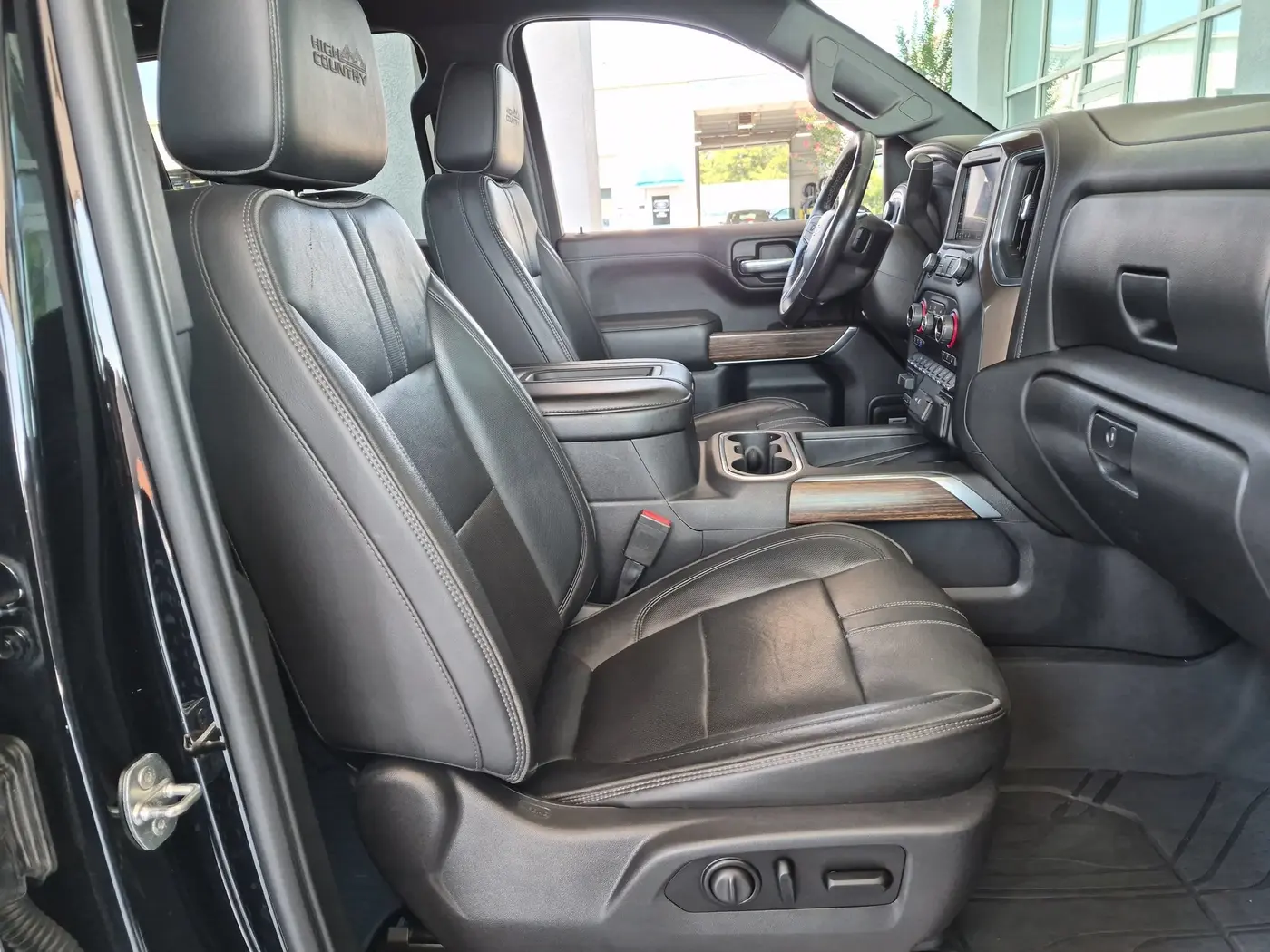 2021 Chevrolet Silverado - $32,389