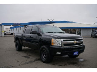 2010 Chevrolet Silverado 1500 with Black Exterior